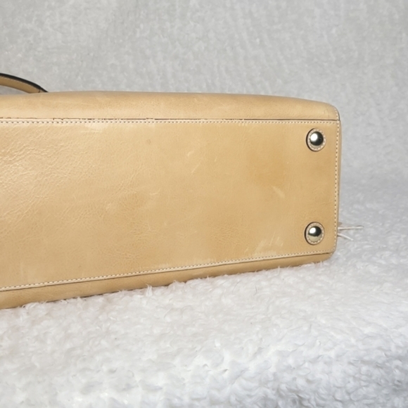 COACH | Madeline Tan Putty Satchel Bag w/Logo Scarf & Dust bag - Picture 4 of 16